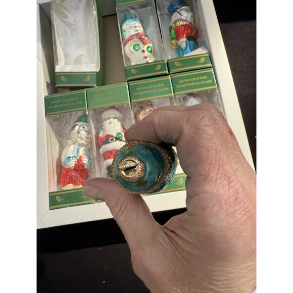 Vintage 1990’s Set of 7 Glass Kurt Adler Traditional Glass Christmas Ornaments - Picture 13 of 16